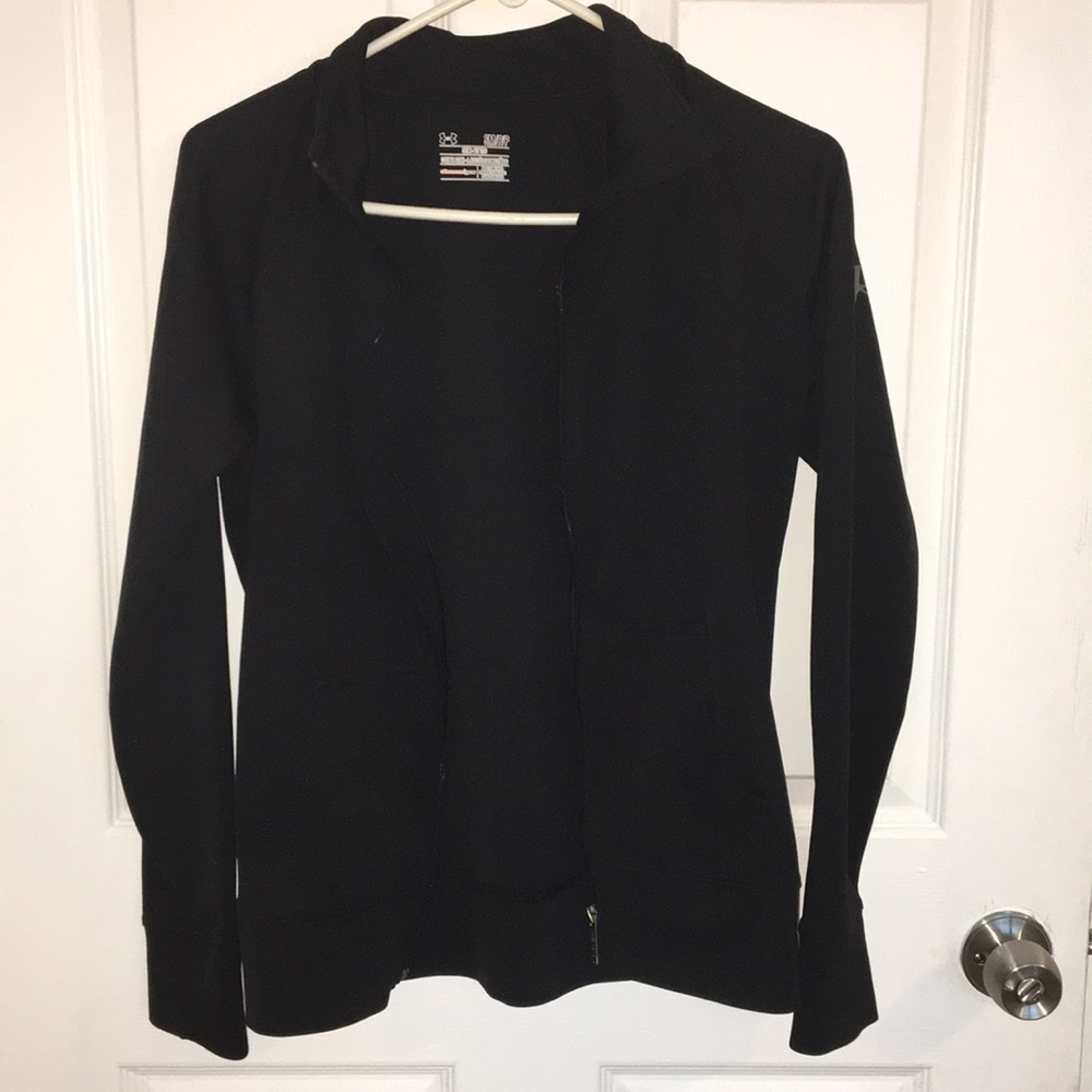 Semi fitted jacket